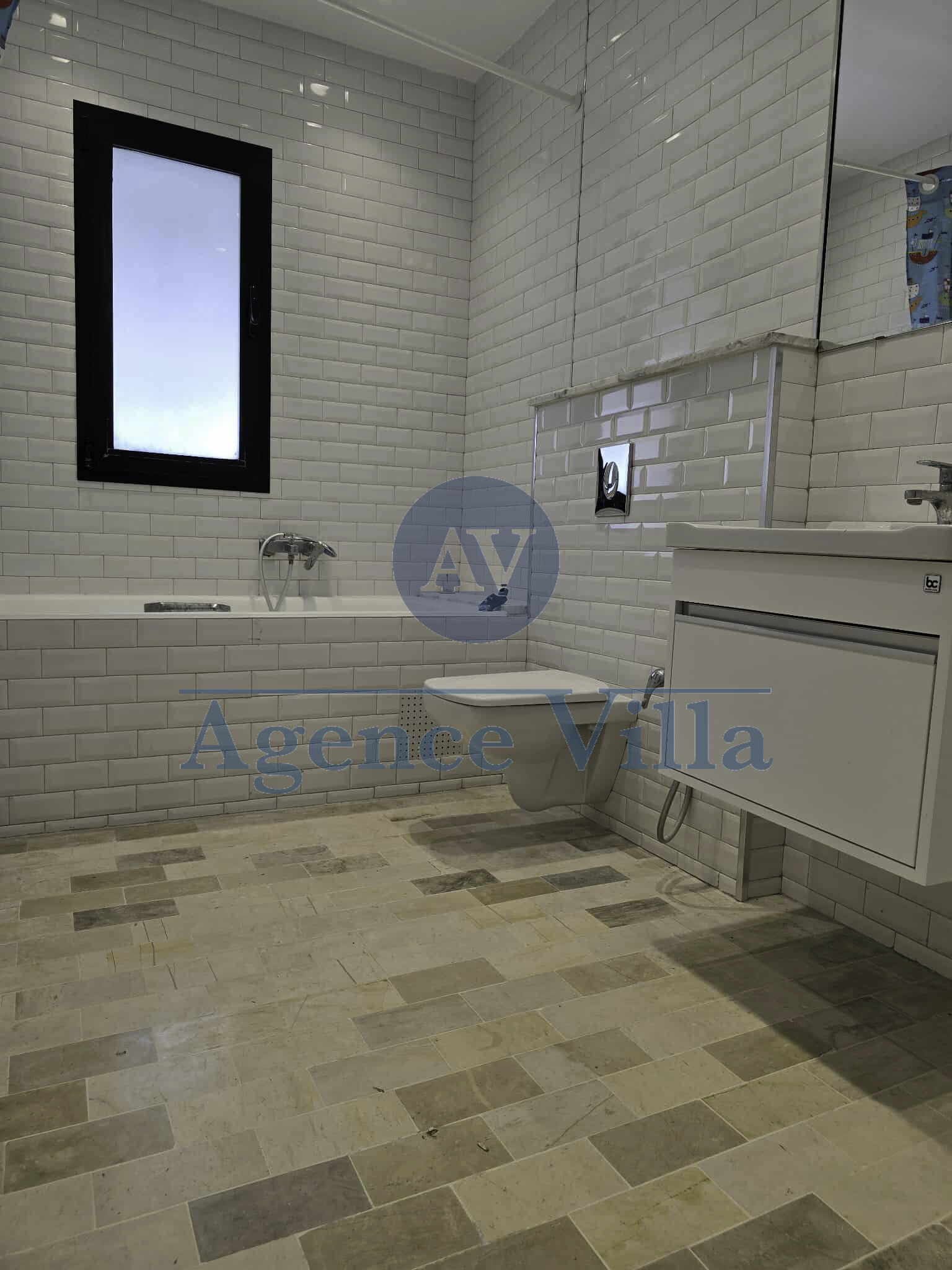 La Marsa Gammart Location Maisons Une villa  gammarth avec piscine et jardin