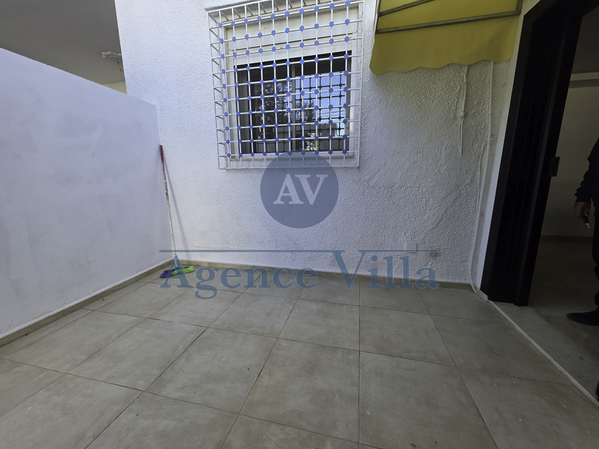 La Marsa&nbsp;Marsa Erriadh&nbsp;Location&nbsp;Appart. 2 pi�ces&nbsp;Un studio s1 � la marsa