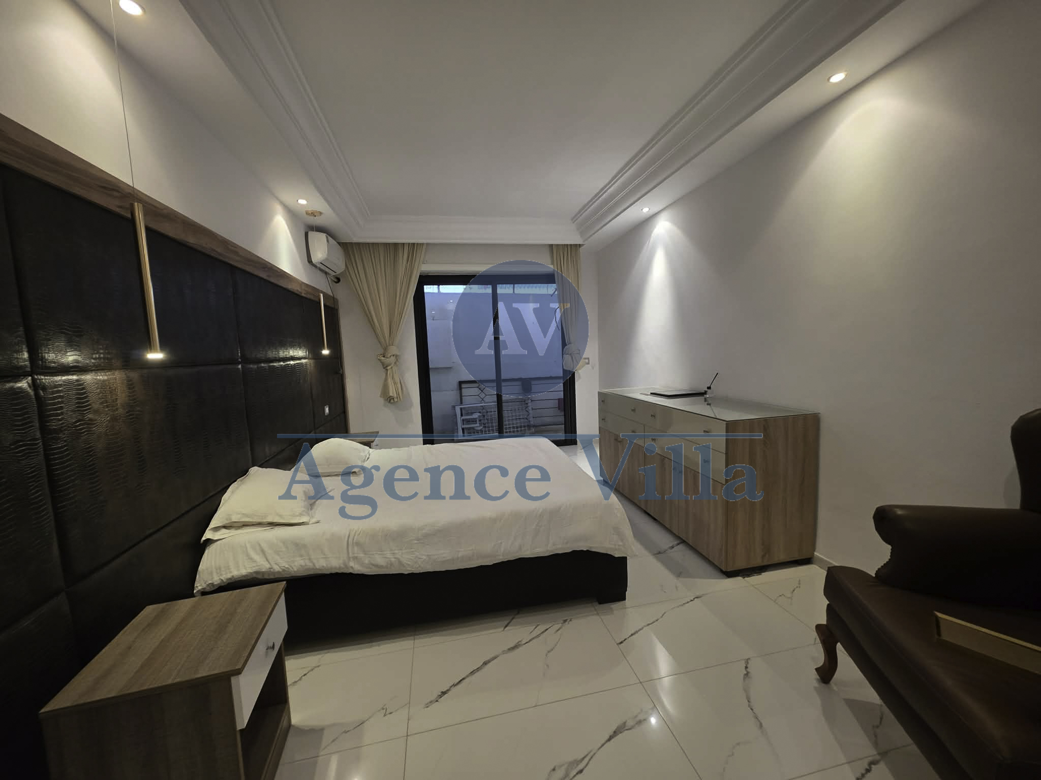La Marsa Marsa Safsaf Location Appart. 4 pices Un appartement s3 meubl  la marsa