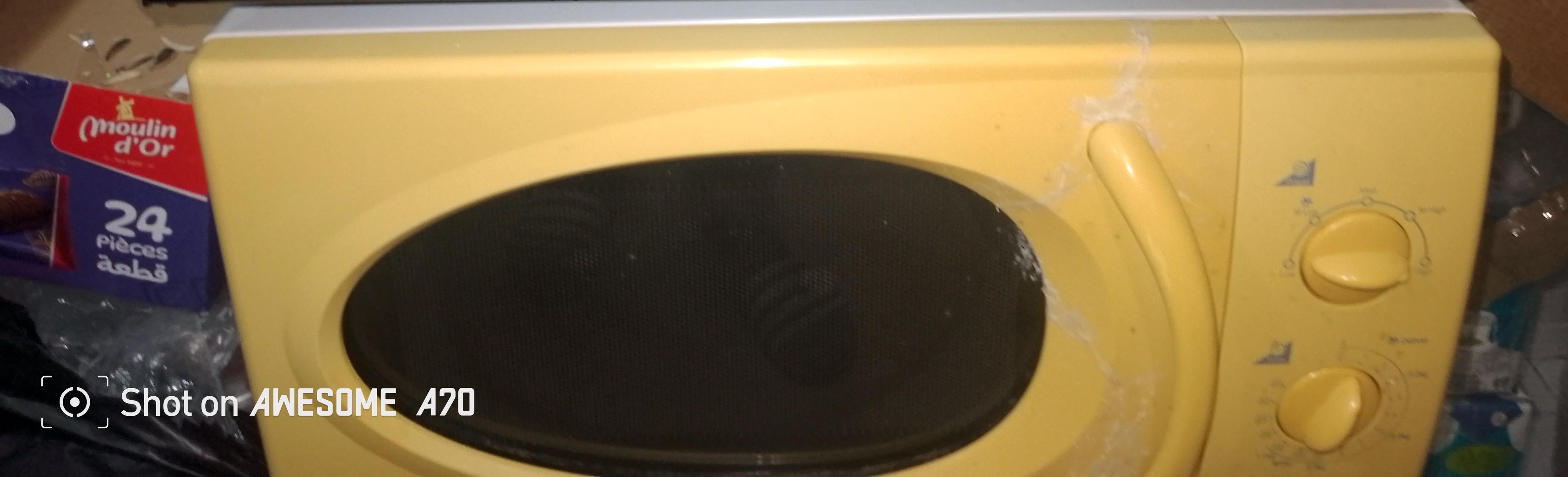 La Goulette Casino La Goulette Micro-ondes Autre Un petit four lectrique et une micro onde