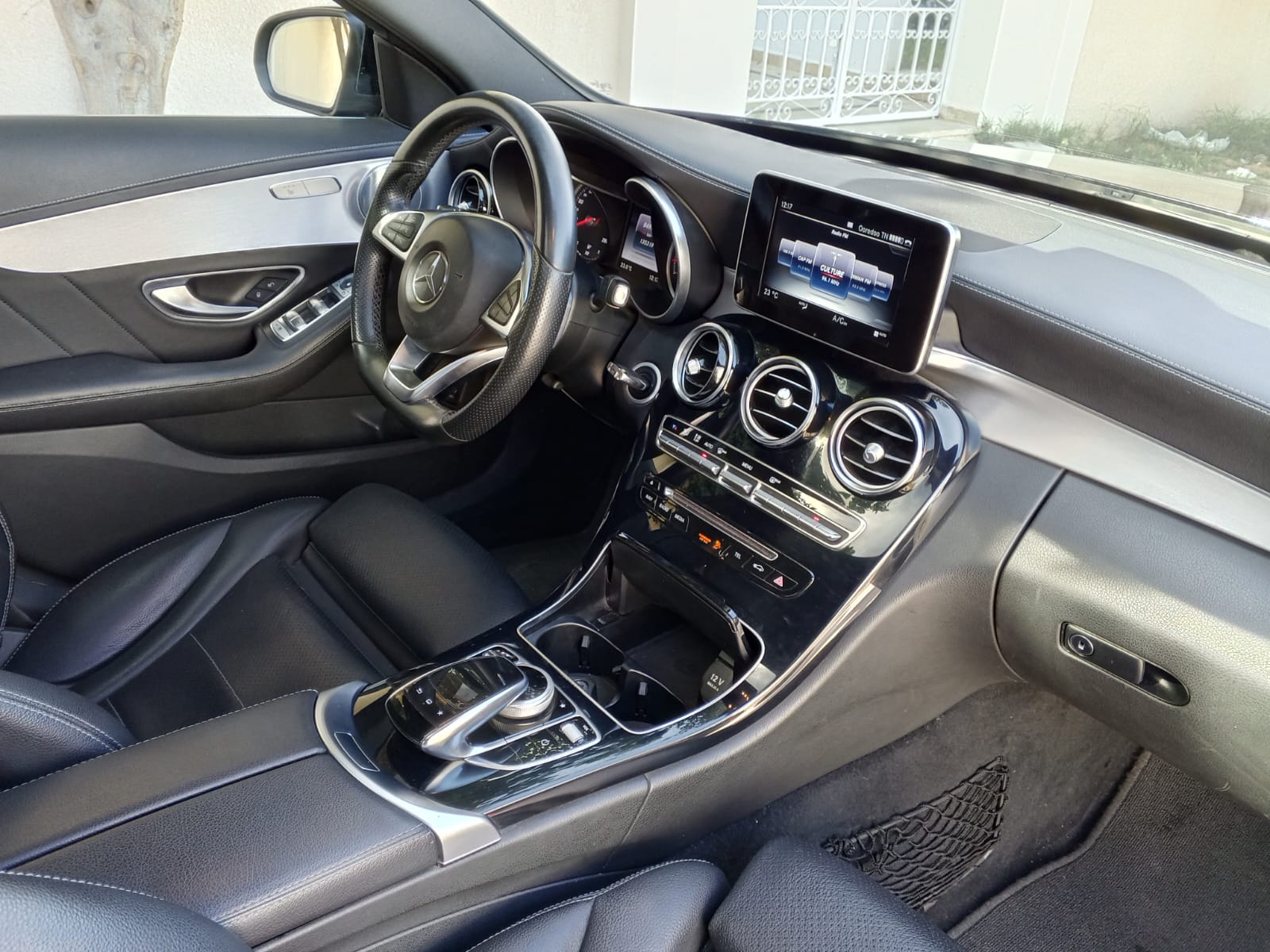 Cite El Khadra Cite Jardins Mercedes C Mercedes c180 amg