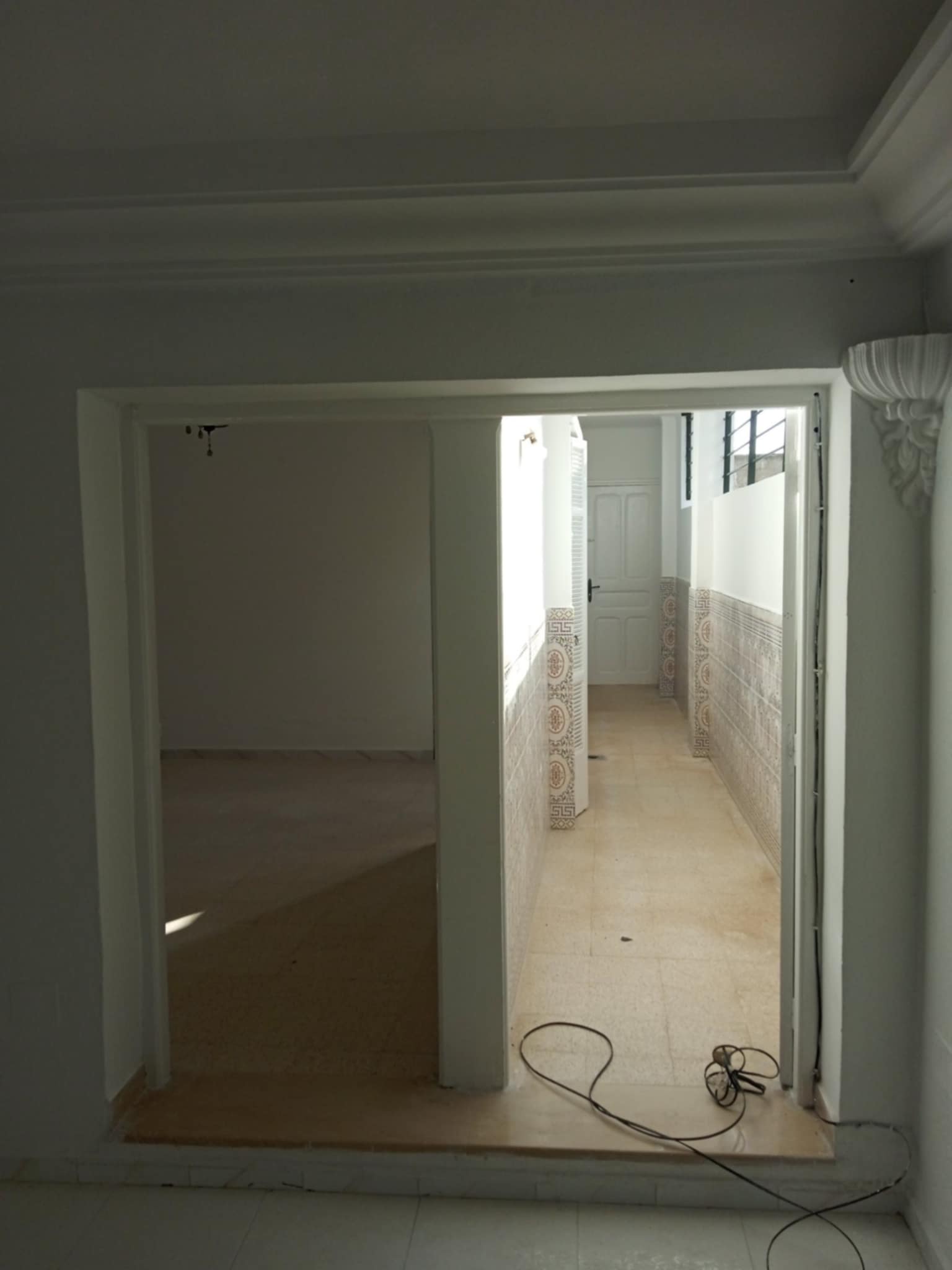 Nabeul&nbsp;Nabeul&nbsp;Location&nbsp;Appart. 4 pi�ces&nbsp;Appartement  � usage bureau en plein centre ville