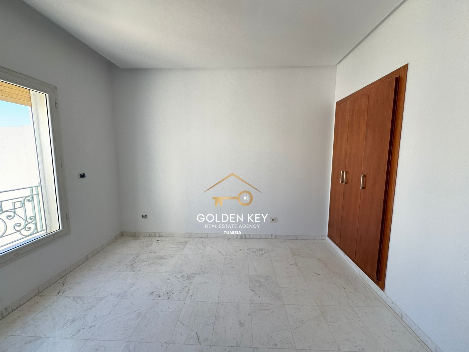 Ain Zaghouan Jardins de Carthage Location Appart. 4 pices Appartement s3 avec chambre de service