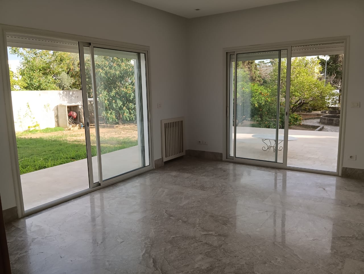 El Menzah Mutuelle Ville Location Maisons Villa moderne  mutuelle ville