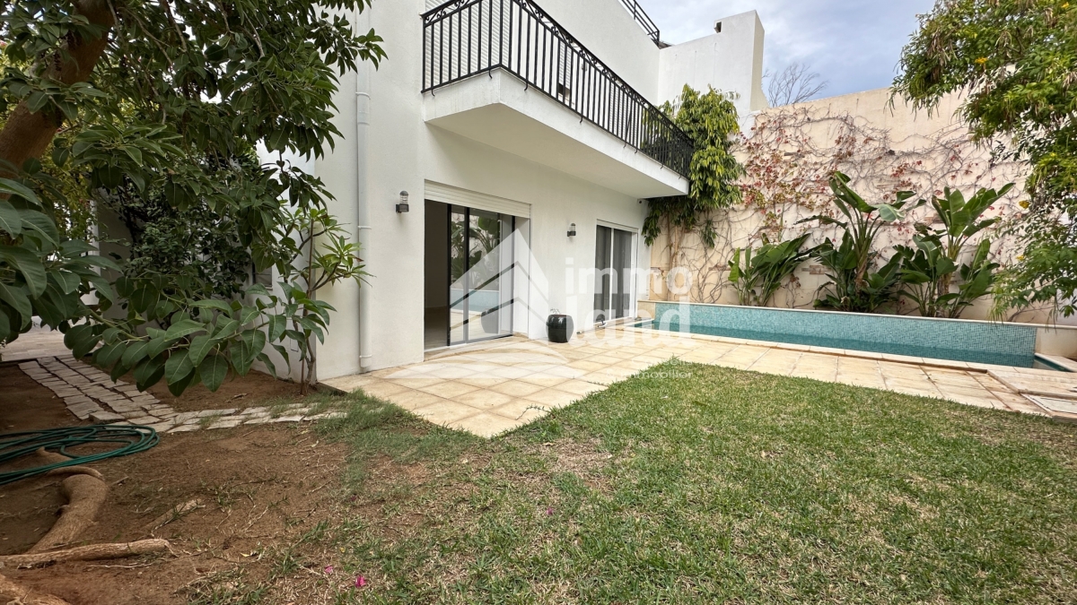 La Marsa&nbsp;Gammart&nbsp;Location&nbsp;Maisons&nbsp;Villa s3 sur 3 niveaux � gammarth