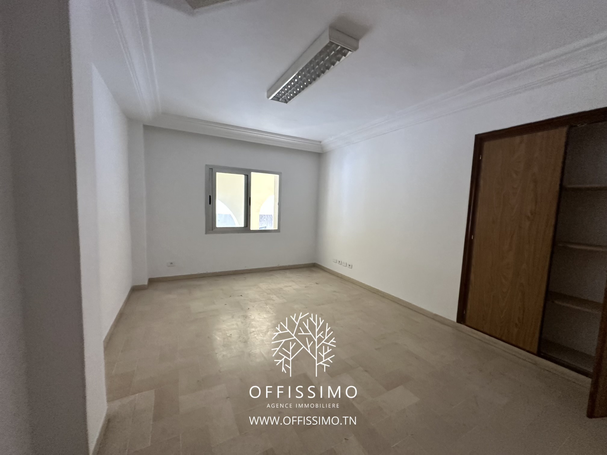 La Marsa&nbsp;Berge Du Lac&nbsp;Location&nbsp;Surfaces&nbsp;Bureau lac 1 5 pieces