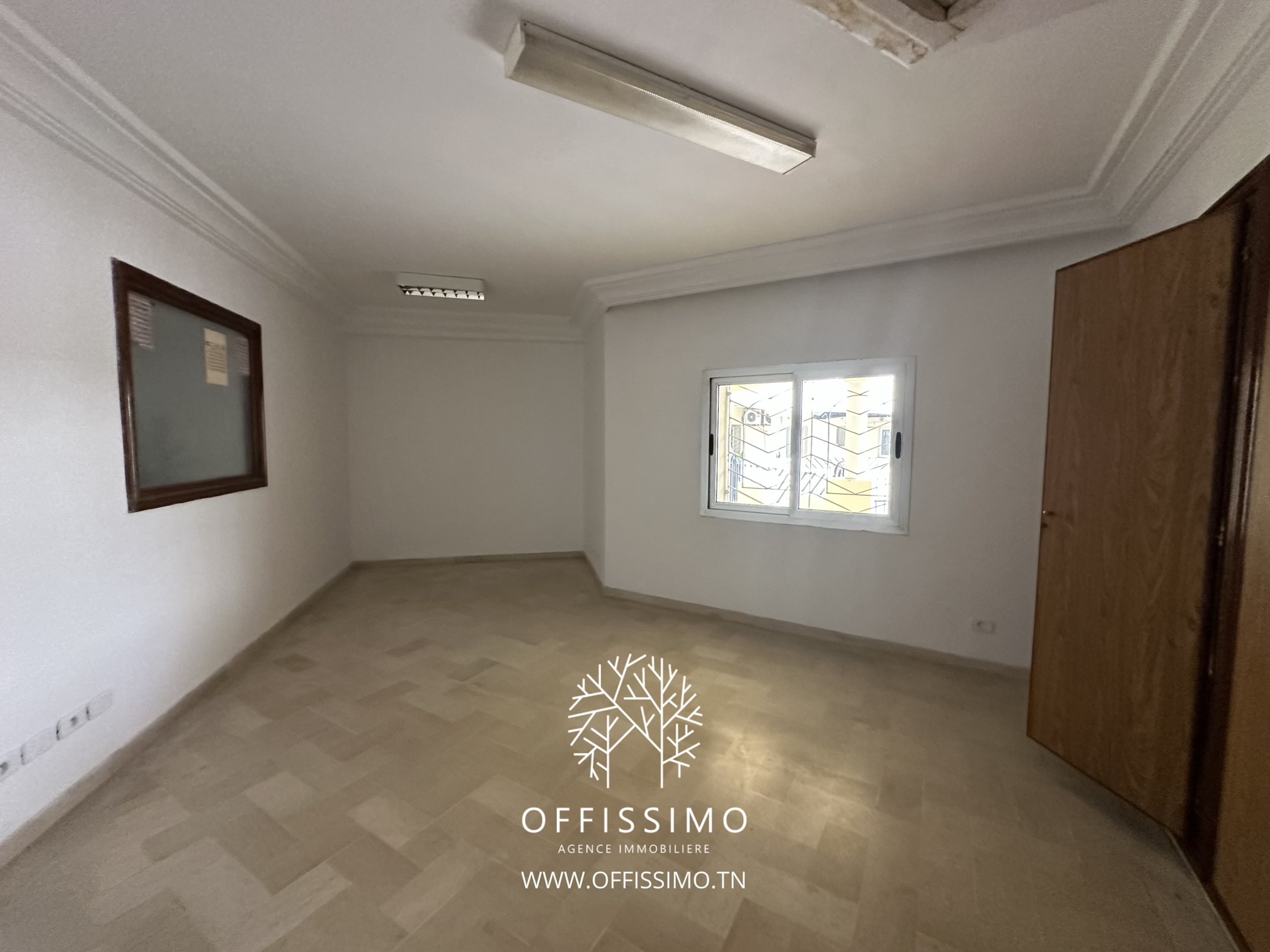 La Marsa&nbsp;Berge Du Lac&nbsp;Location&nbsp;Surfaces&nbsp;Bureau lac 1 5 pieces