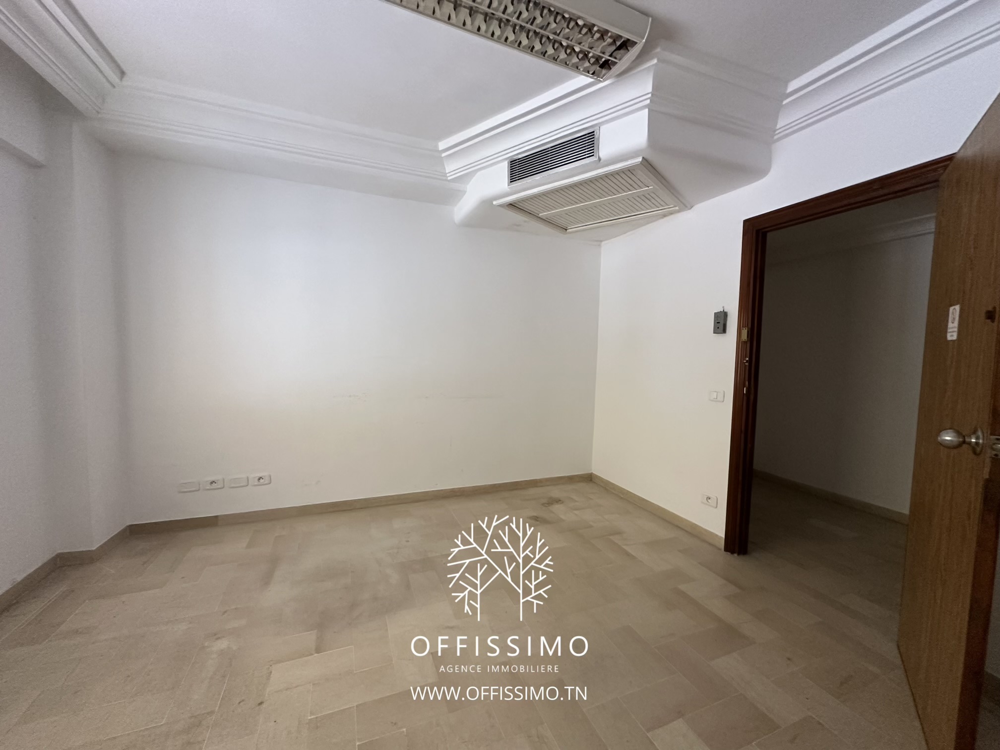 La Marsa&nbsp;Berge Du Lac&nbsp;Location&nbsp;Surfaces&nbsp;Bureau lac 1 5 pieces