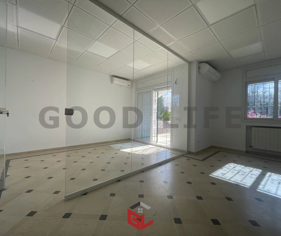 La Marsa Berge Du Lac Vente Duplex Triplex de 200 m2 au lac 1