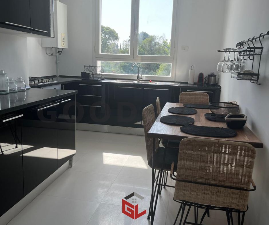 El Menzah Tunis Belvedere Location Appart. 4 pices S3 meubl  place pasteur