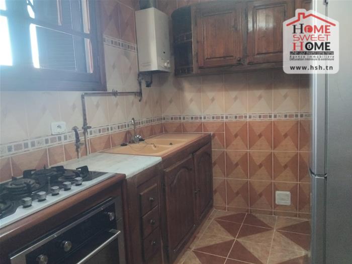 Carthage&nbsp;El Yasmina&nbsp;Location&nbsp;Appart. 4 pi�ces&nbsp;Etage de villa s3 meubl� alyan � carthage yasmina