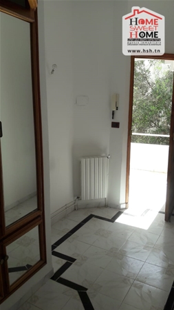 La Marsa Marsa Ennassim Location Appart. 2 pices Etage de villa s2 sacha  cit el marah