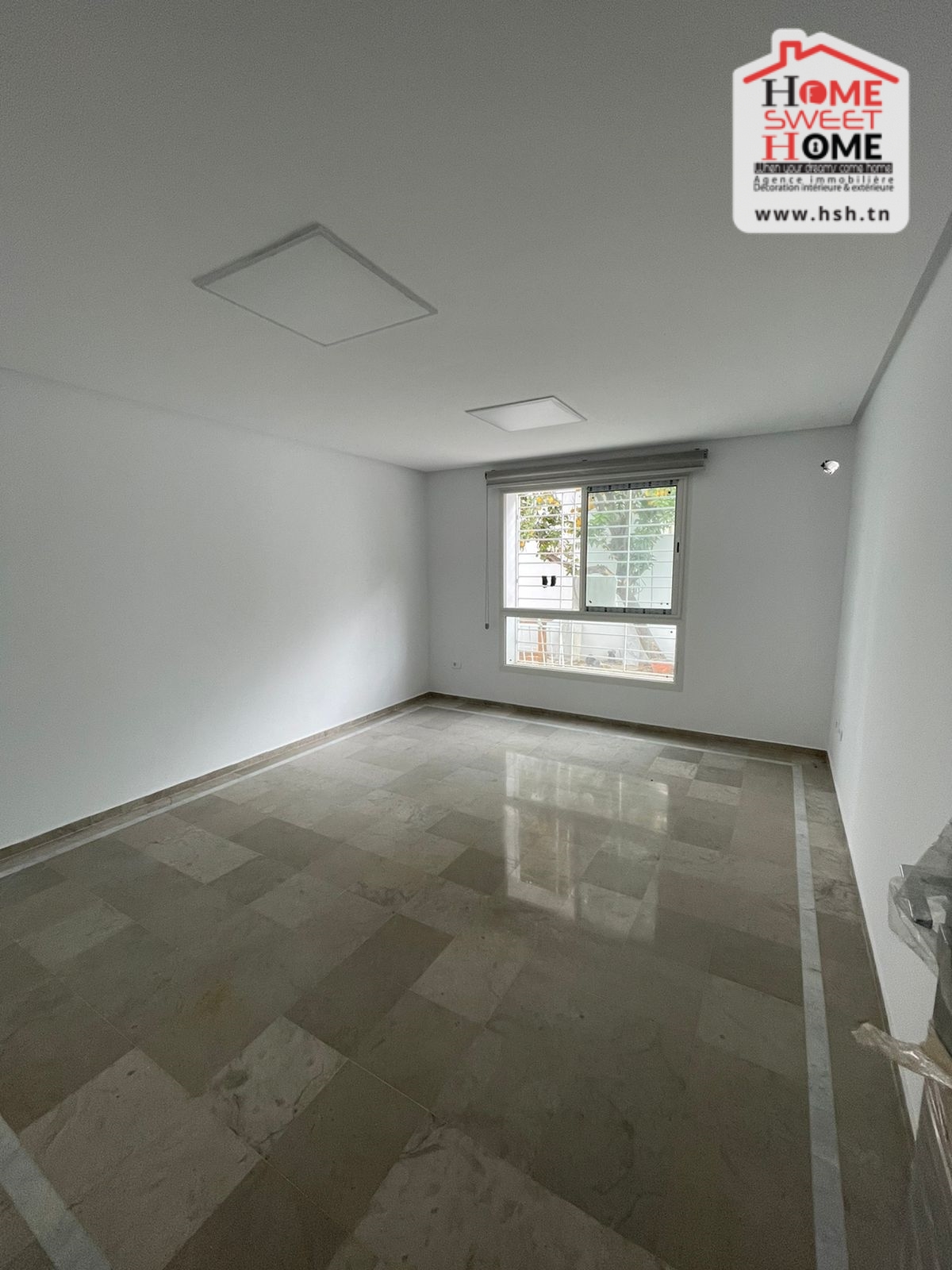 Bab Bhar&nbsp;Bab Bhar&nbsp;Location&nbsp;Appart. 3 pi�ces&nbsp;Bureau h3 seldanim � el kasbah