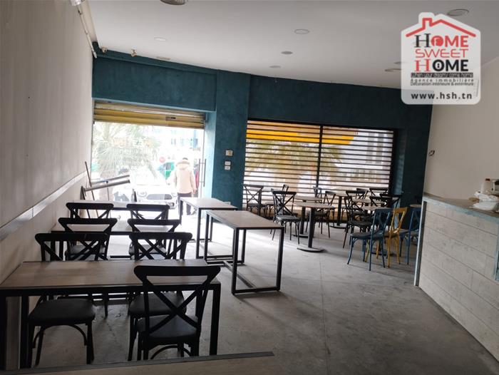 El Kram&nbsp;Le Kram&nbsp;Bureaux & Commerces&nbsp;Fond de Commerce&nbsp;Local commercial corner au kram