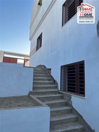 El Mourouj El Mourouj Vente Appart. 5 pices+ Immeuble saker d el mourouj