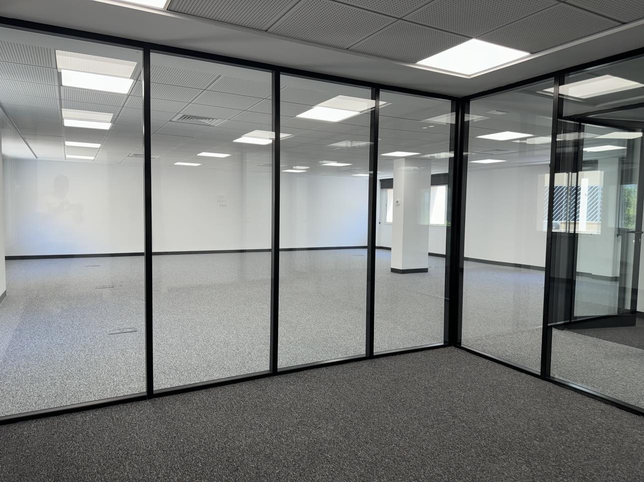 Bureaux & Commerces Bureau