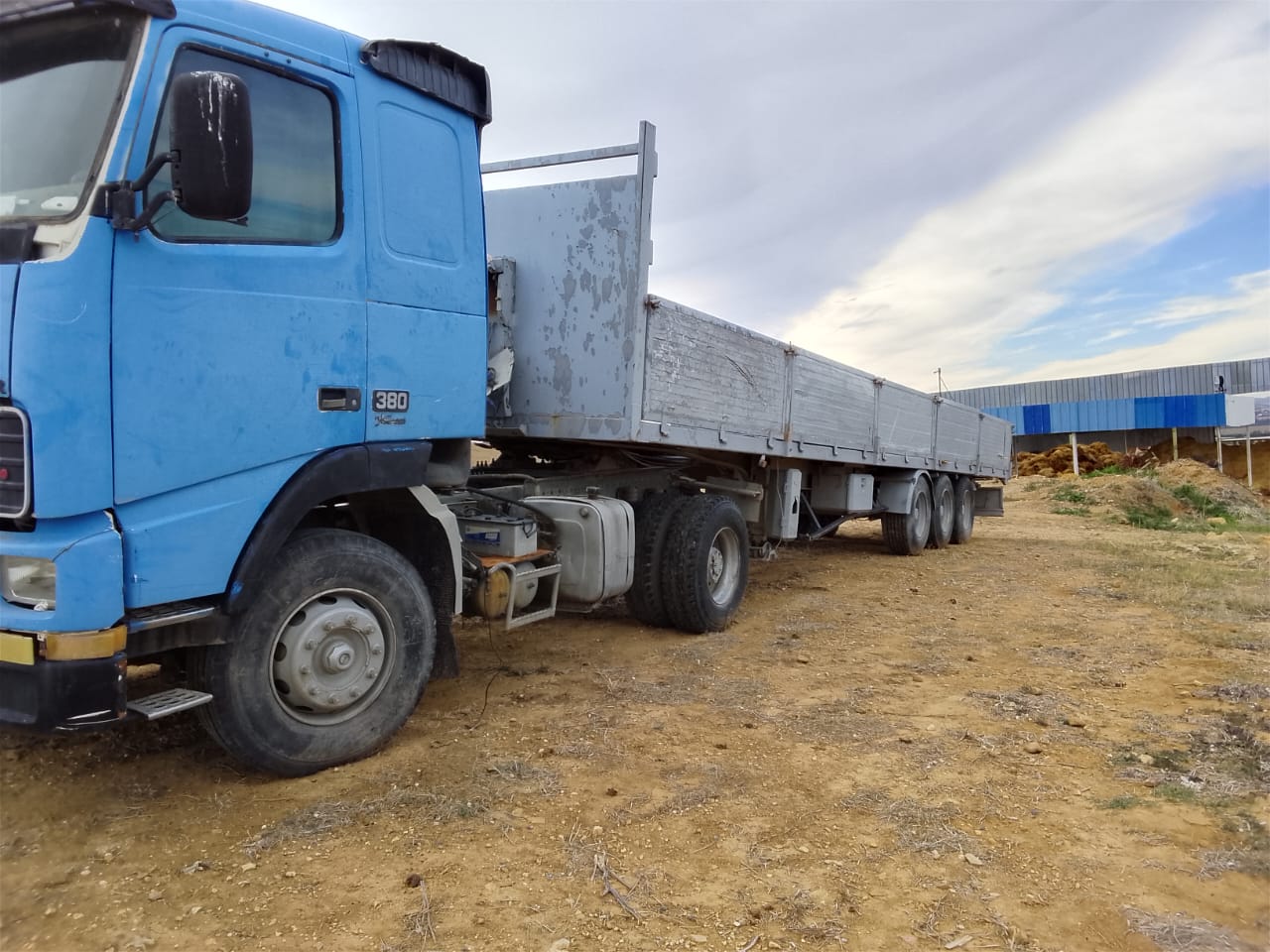 Mejez El Bab Mejez El Bab Autre Autre Tte semi  et plateau