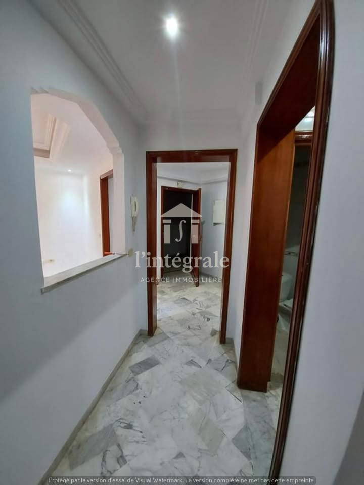 Ariana Ville El Menzah 7 Location Appart. 4 pices S3 standing menzah7bis