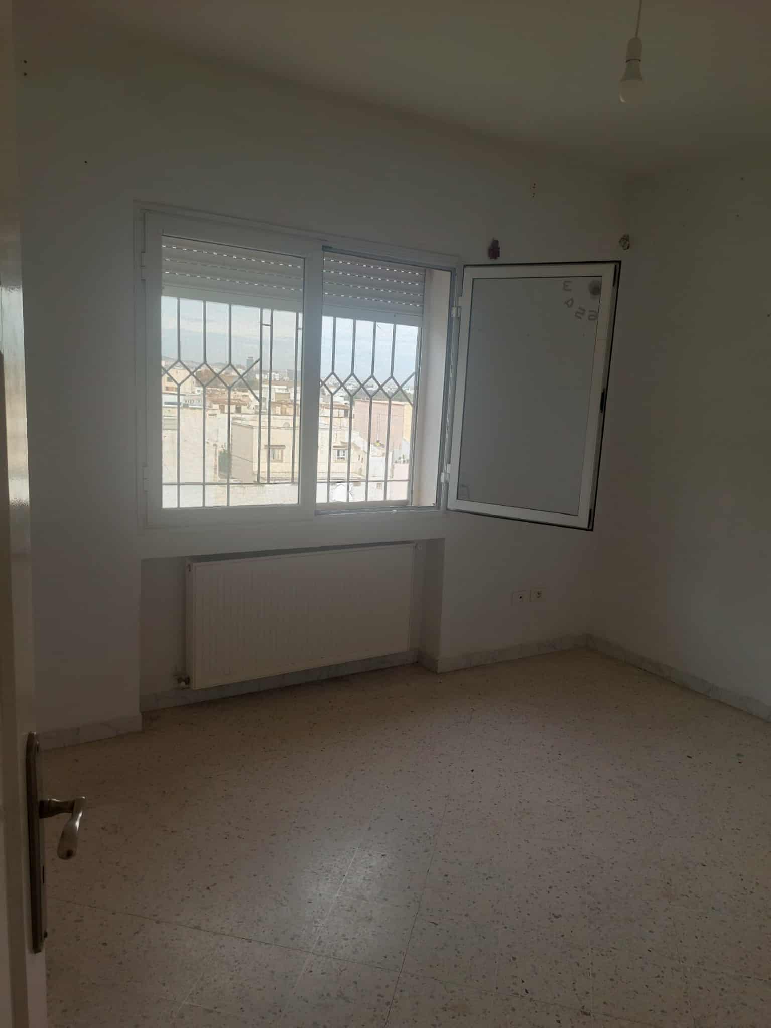 El Ouerdia&nbsp;Bellevue&nbsp;Location&nbsp;Appart. 3 pi�ces&nbsp;Appartement salon avec deux chambres