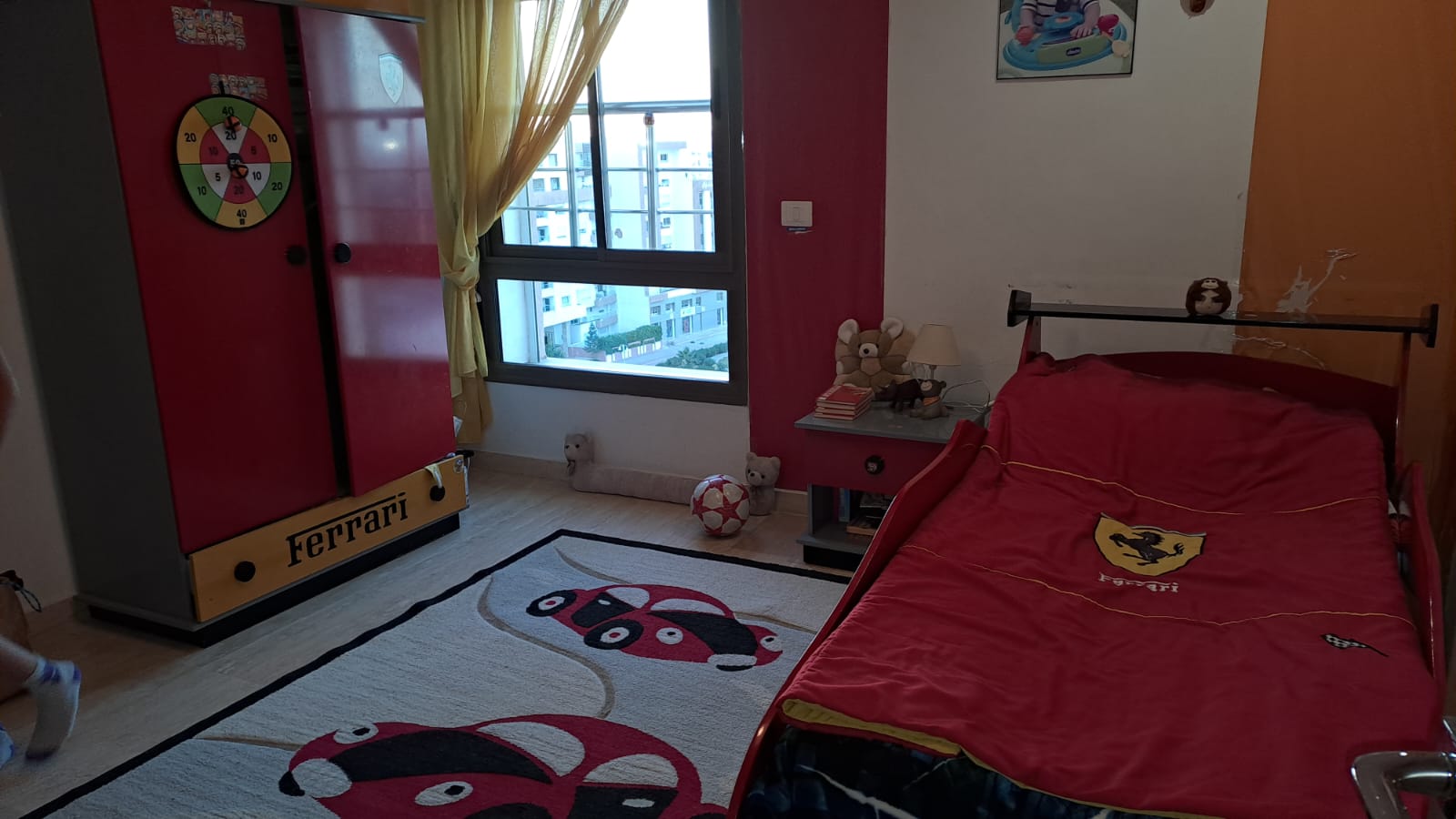 Ain Zaghouan Jardins de Carthage Meubles d'enfant Chambres d'enfant Chambre ferrari enfant ou ado parfait tat