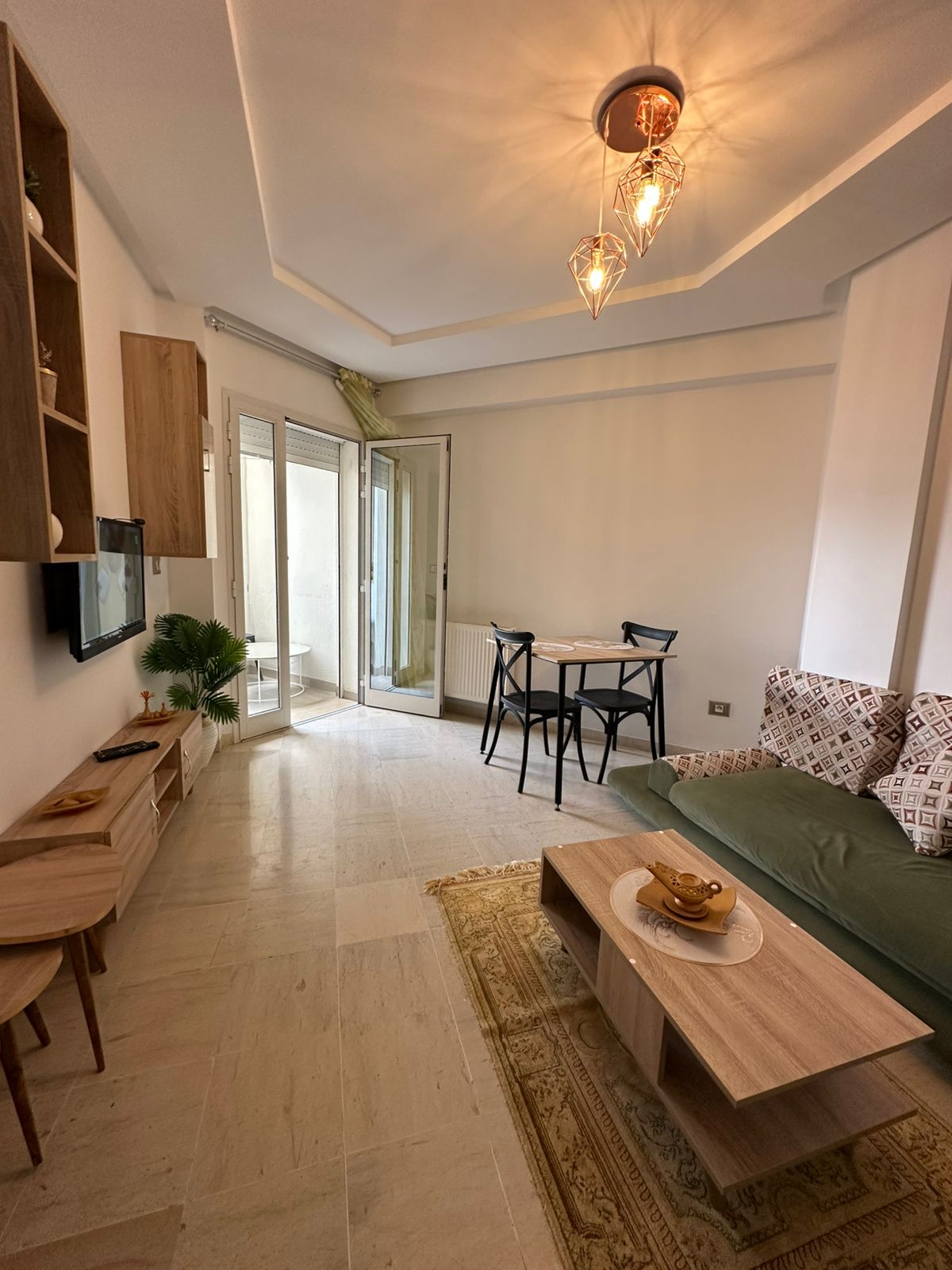 La Marsa El Aouina Location Appart. 2 pices S 1 meubl trs haut standing aouina