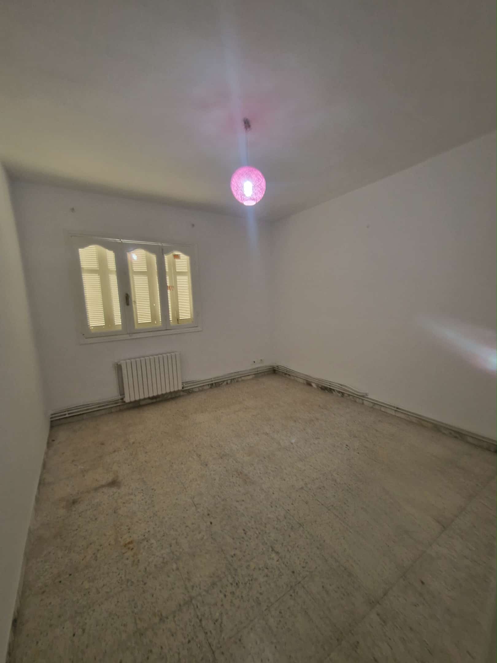 Ariana Ville Cite Ennasr 2 Location Appart. 3 pices S2 cot ren descartes