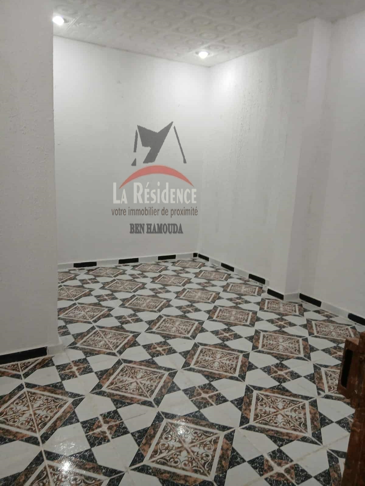 Bizerte Nord Bizerte Location Appart. 2 pices Appartement  bureautique au plein centre ville