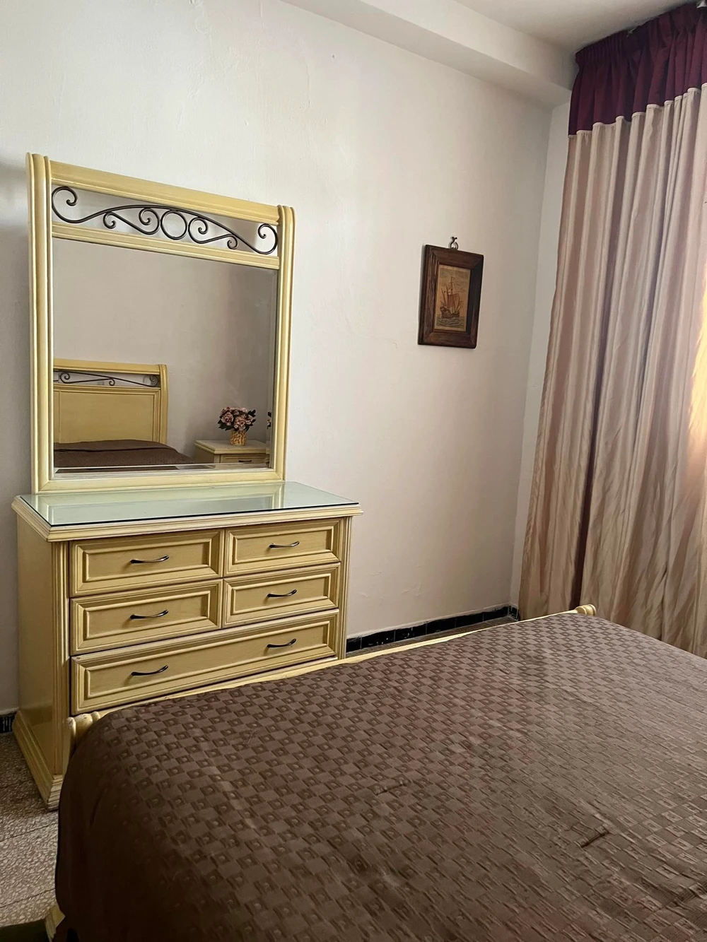 Ariana Ville Ariana Location Appart. 2 pices Studio s1 meubl  cit milaha ariana