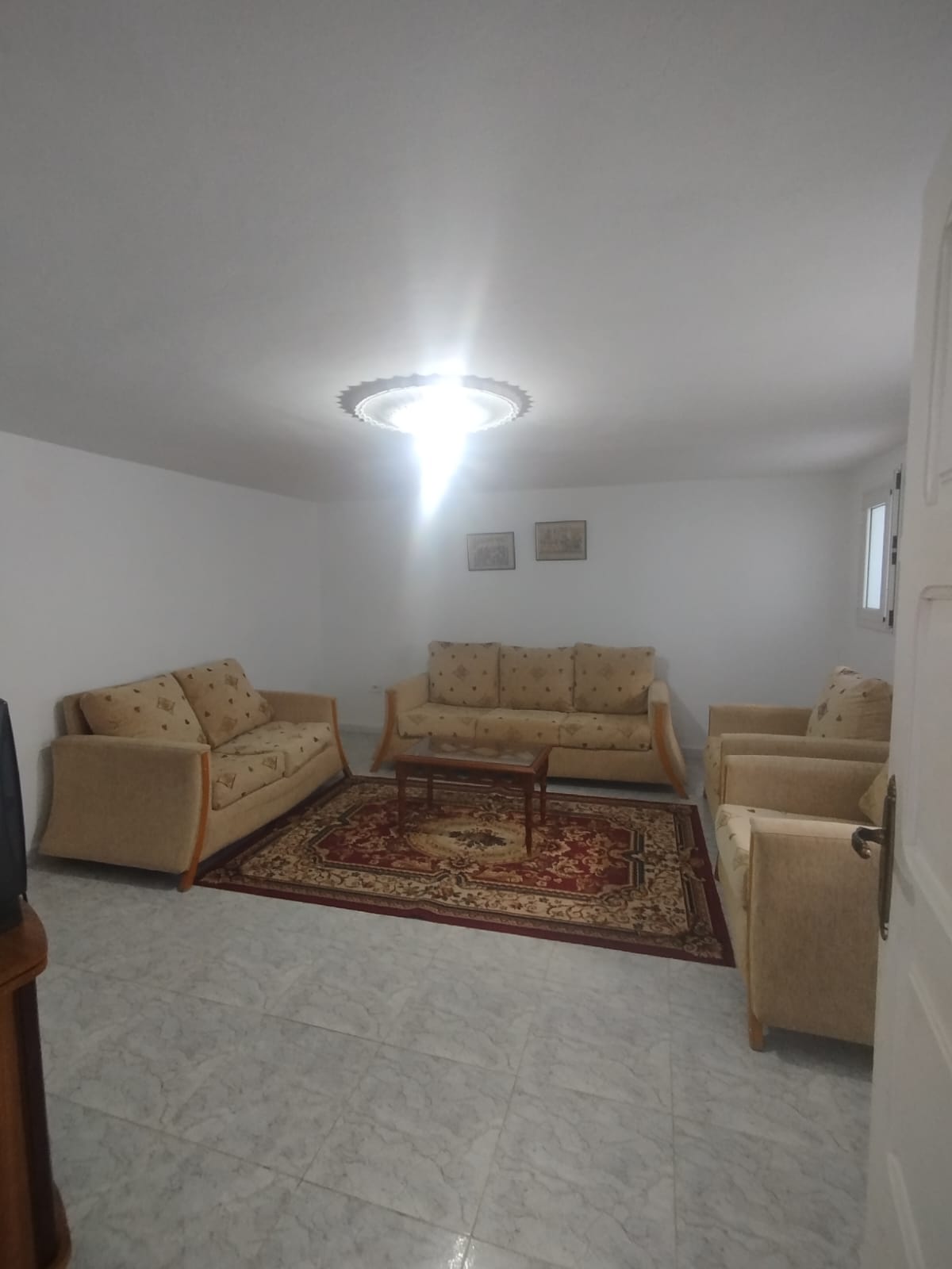 El Menzah El Menzah 9 Location Appart. 2 pices Un mignon studio meubl s1  menzah9b