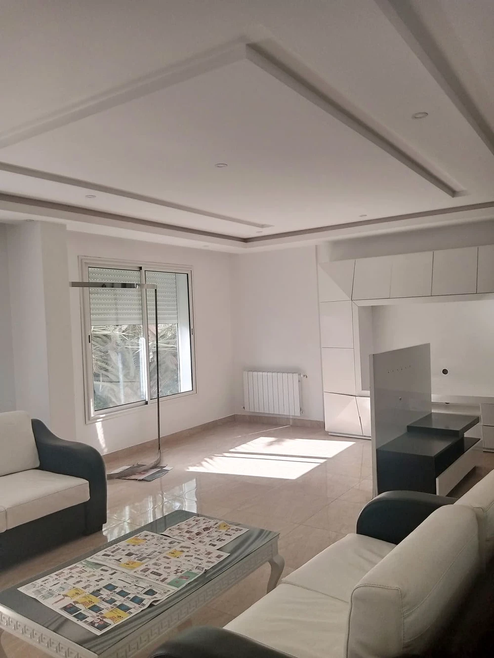 Mnihla Cite Ennasr Location Appart. 4 pices Un duplex pour usage bureautique  ennasr