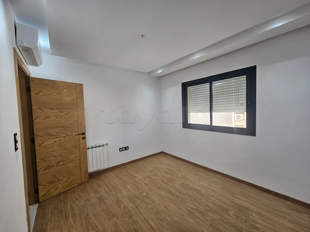 Mnihla Jardins d'el Menzah Location Appart. 2 pices Un appartement s1 hs  jardin d'elmenzah2