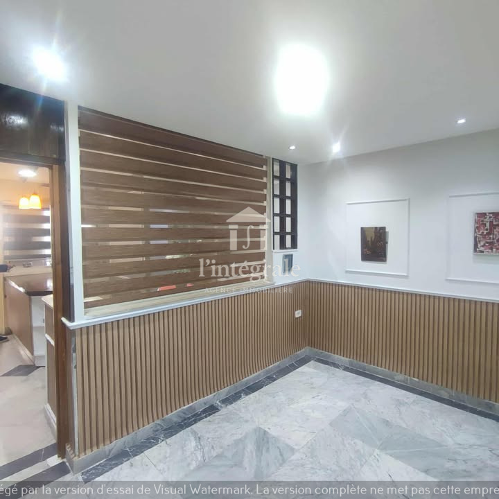 Ariana Ville El Menzah 8 Location Appart. 2 pices S1 semi meubl  menzah8