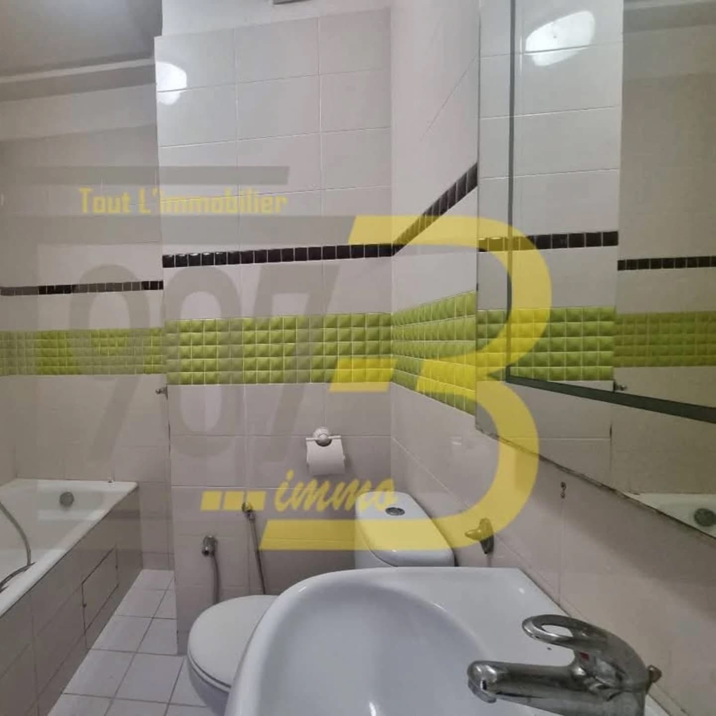 La Marsa El Aouina Location Appart. 2 pices En exclusivit appartement s2  jardin l'aouina