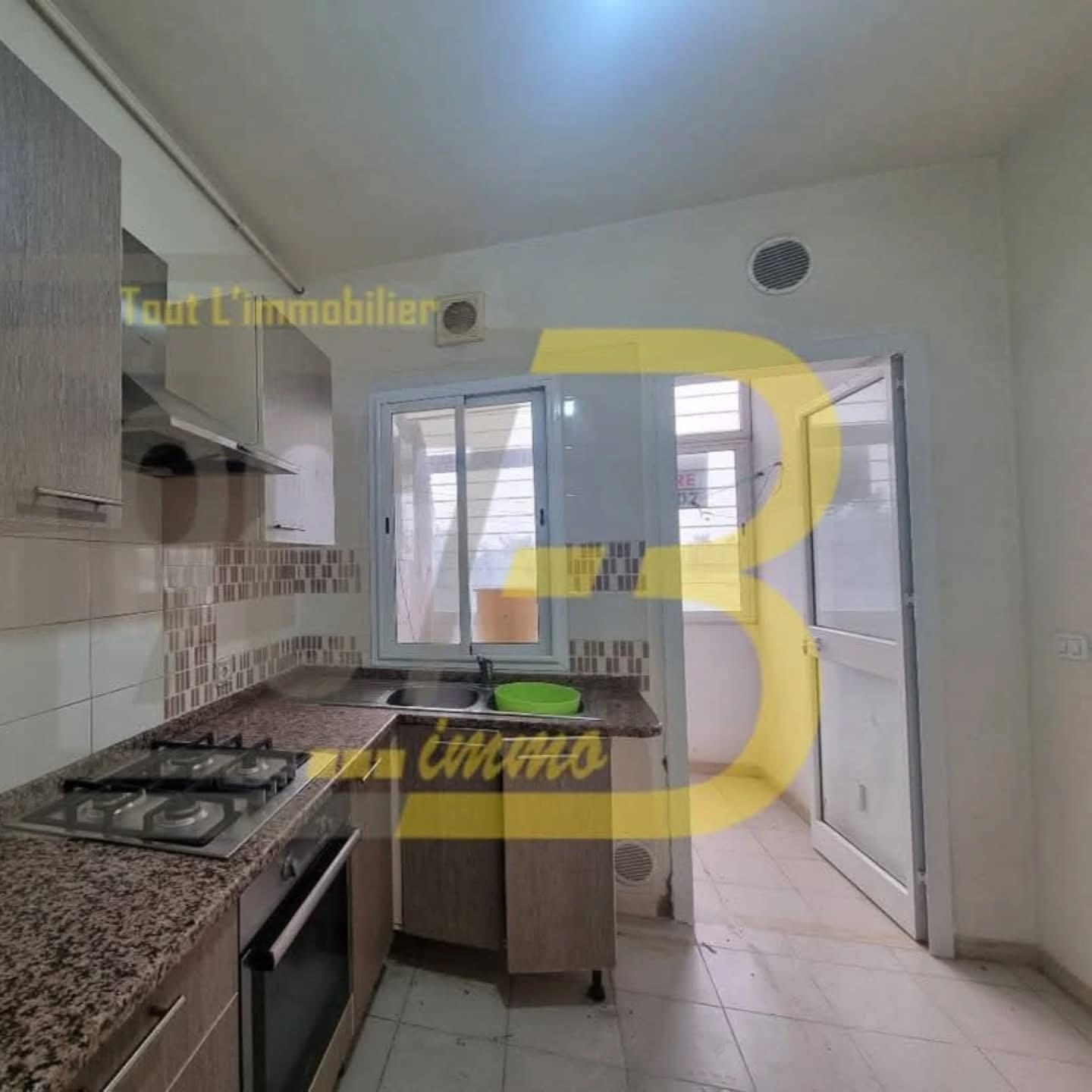 La Marsa El Aouina Location Appart. 2 pices En exclusivit appartement s2  jardin l'aouina