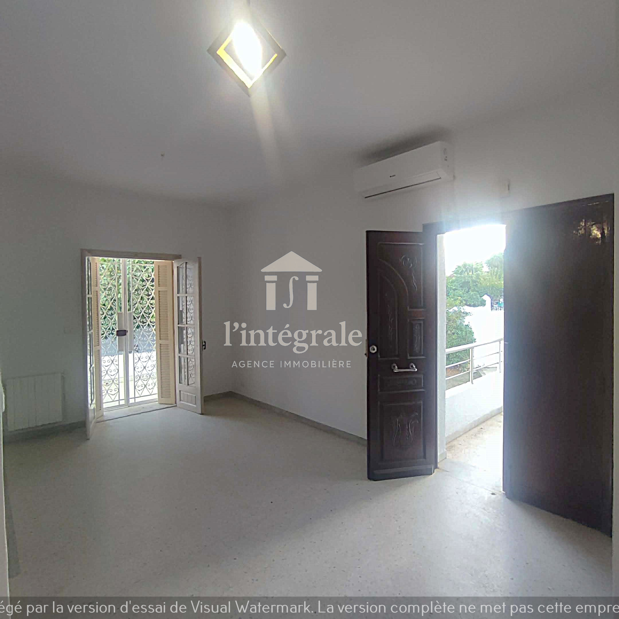 El Menzah El Menzah 9 Location Maisons Une belle villa  duplex avec jardin manar3