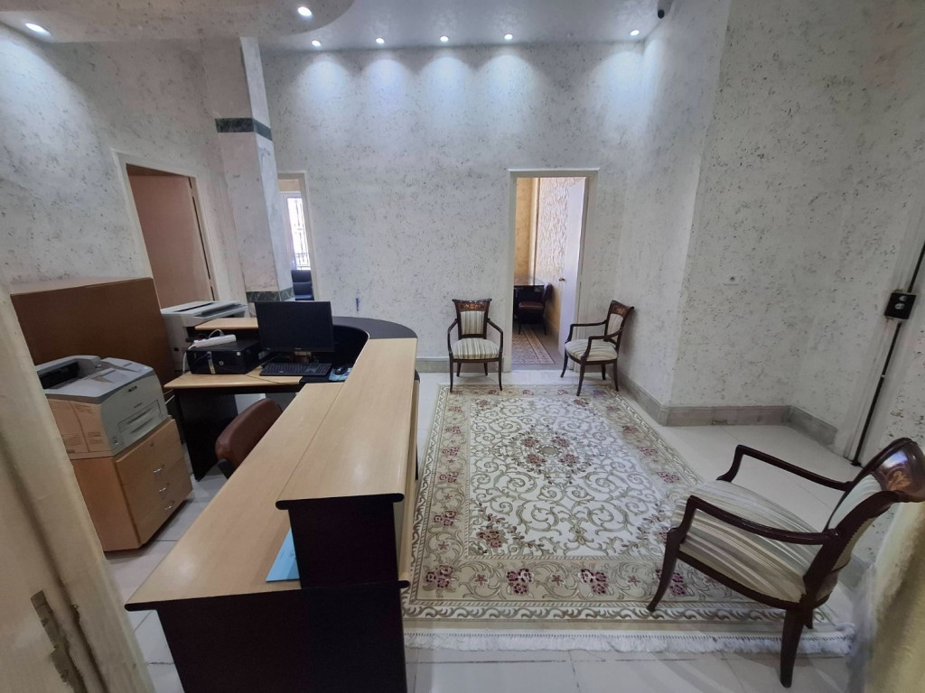 Bureaux & Commerces Bureau