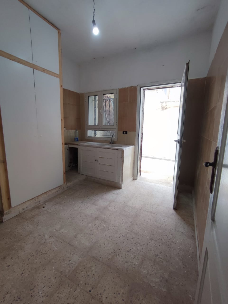 Bou Mhel El Bassatine&nbsp;Bou Mhel&nbsp;Location&nbsp;Appart. 2 pi�ces&nbsp;Studio s1 � boumhel