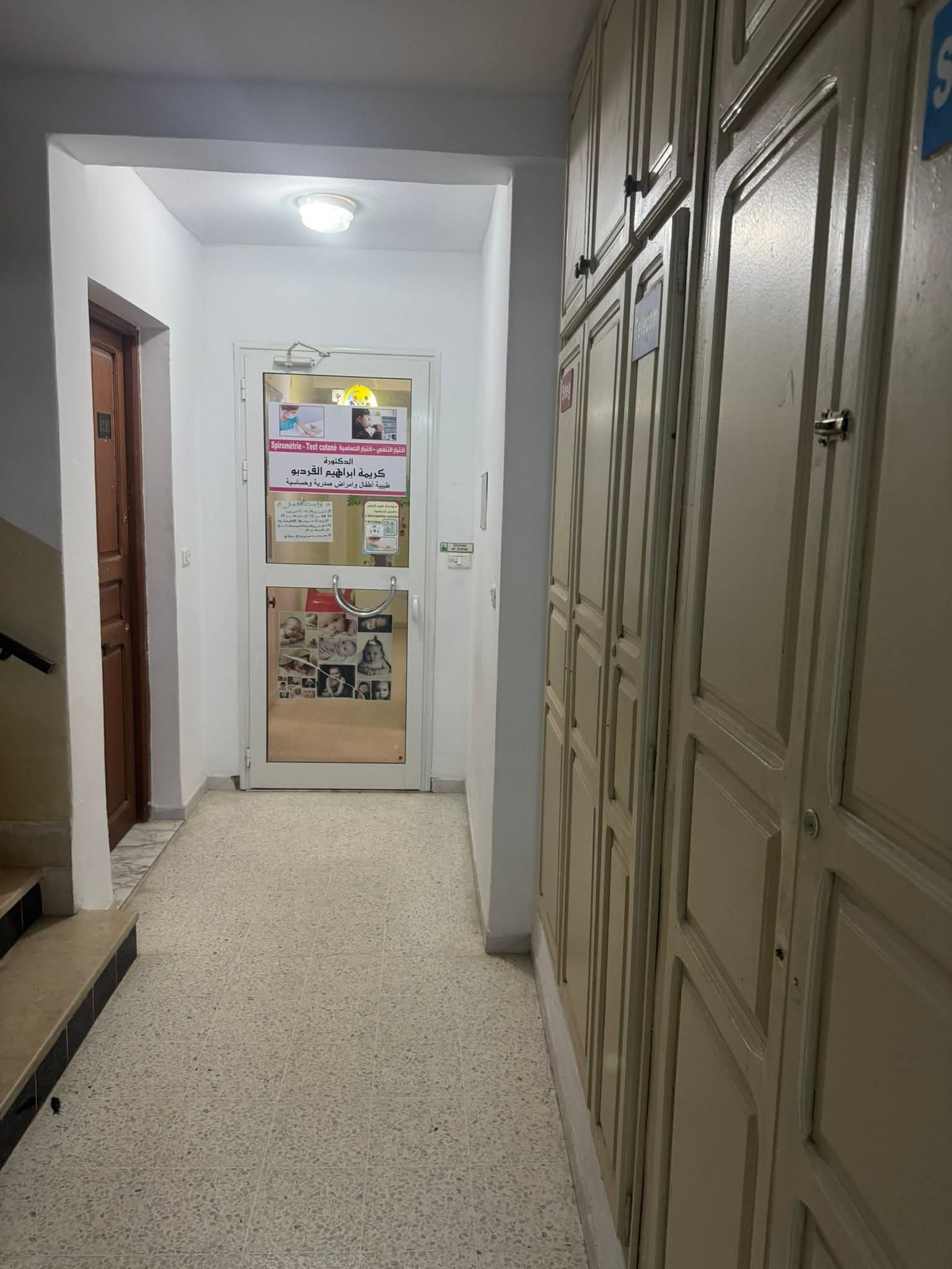 El Mourouj El Mourouj Location Appart. 2 pices Bureau mourouj4 center commercial