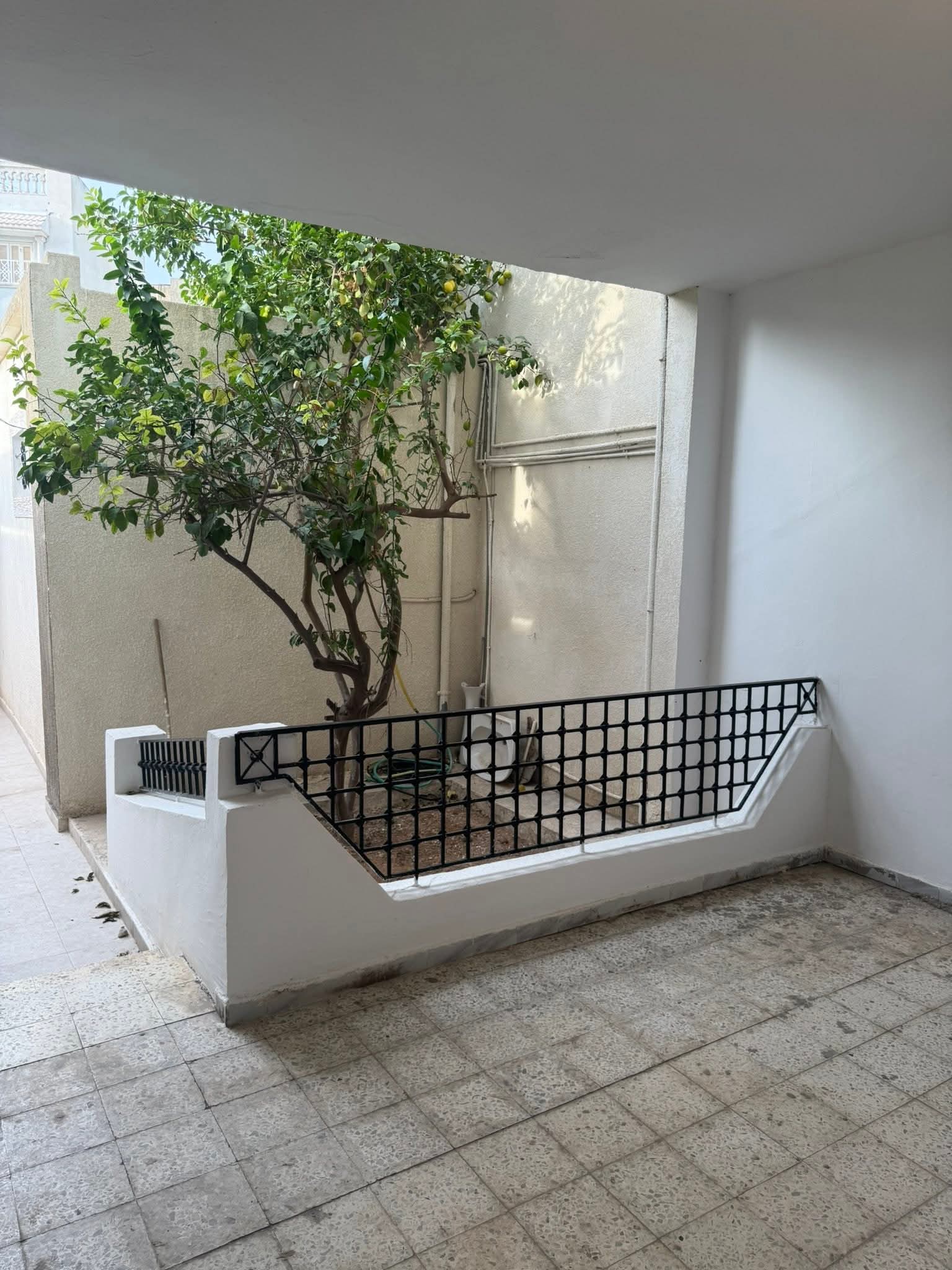 El Mourouj El Mourouj Location Appart. 3 pices Rdc de villa mourouj 1