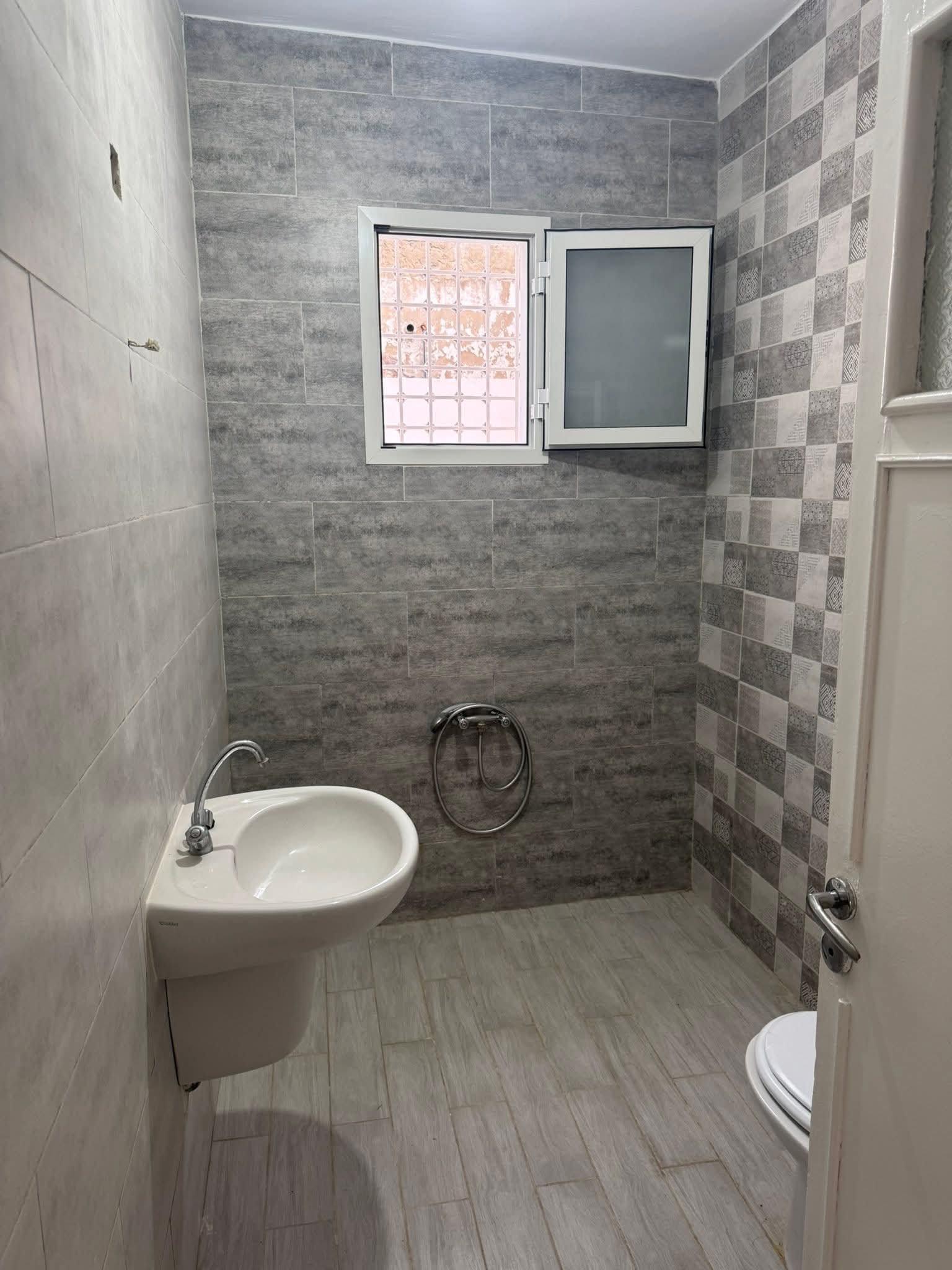 El Mourouj El Mourouj Location Appart. 3 pices Rdc de villa mourouj 1