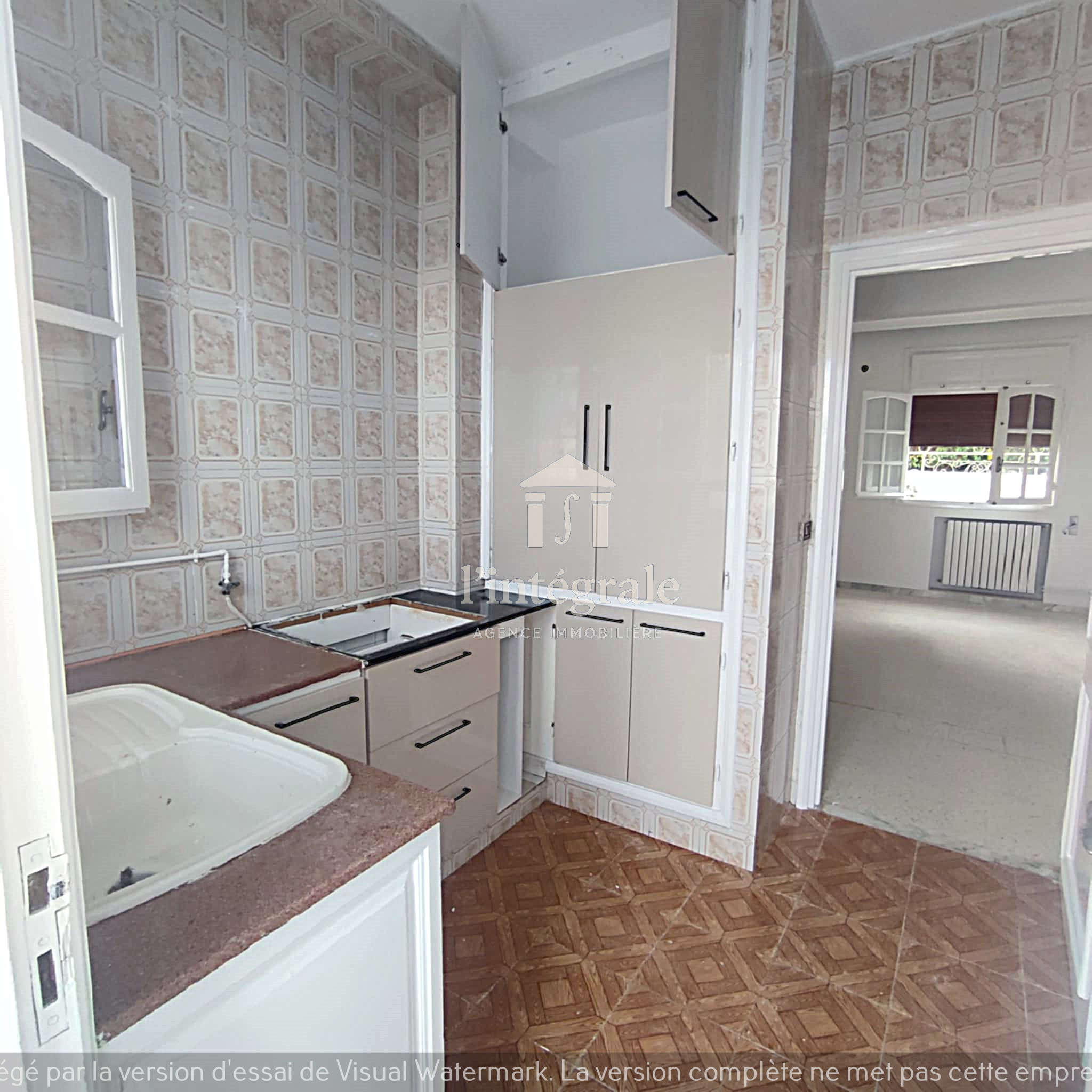 Ariana Ville Cite Ennasr 2 Location Appart. 3 pices S2 au rez de chausse