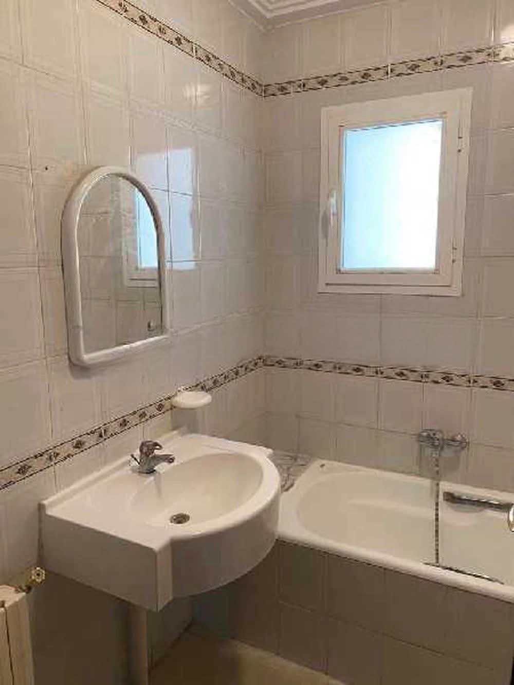 Ariana Ville El Menzah 7 Location Appart. 3 pices S3 1500 d menzah 7 bis