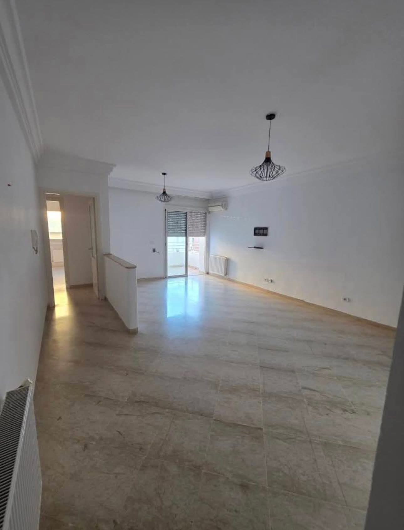 Mnihla Jardins d'el Menzah Location Appart. 4 pices S3 1700 d jardin d'el menzah 2