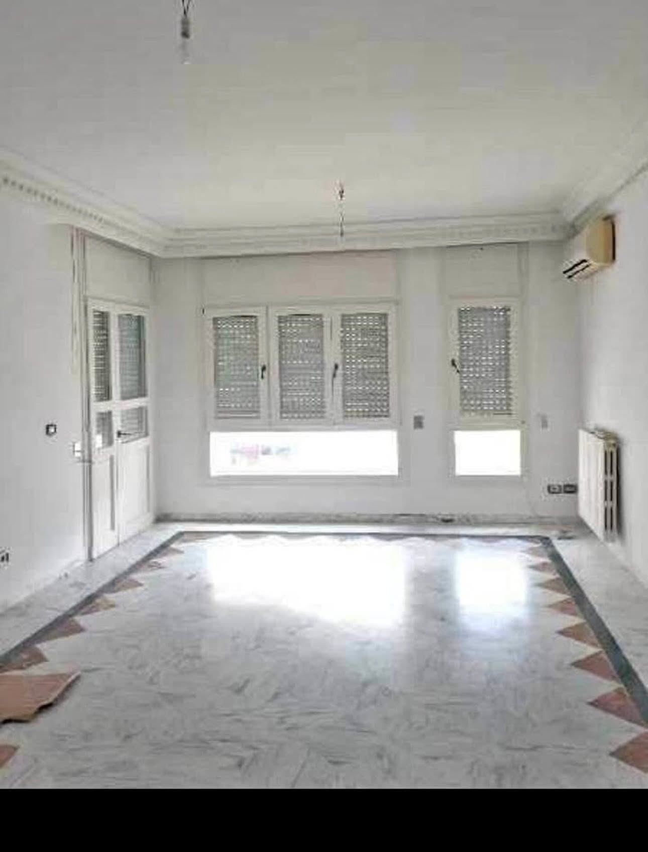 Ariana Ville Cite Ennasr 2 Location Appart. 4 pices S3 1250 d ennasr 2