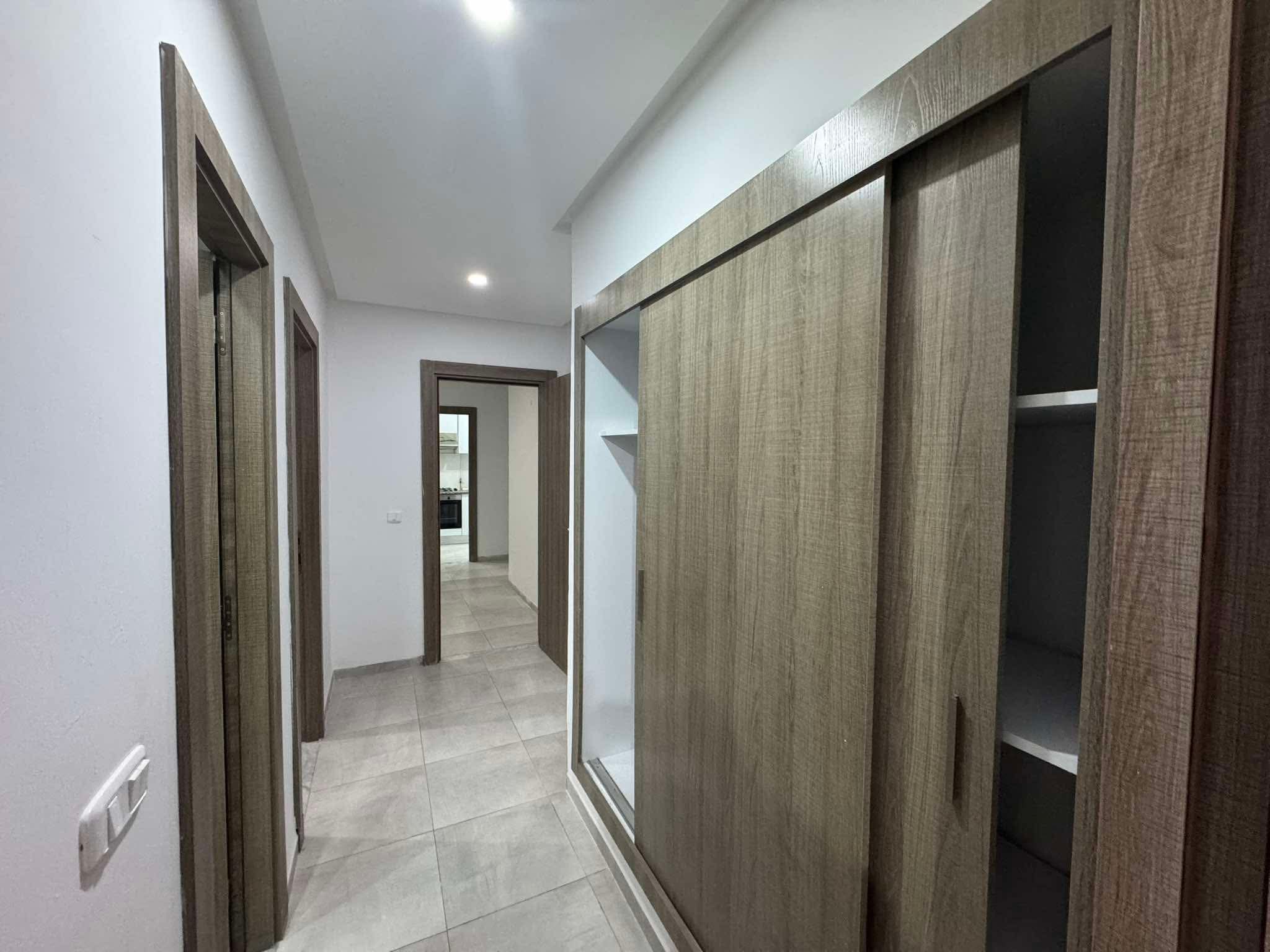 Ariana Ville Riadh Landlous Location Appart. 3 pices S2 1100d riadh andalous