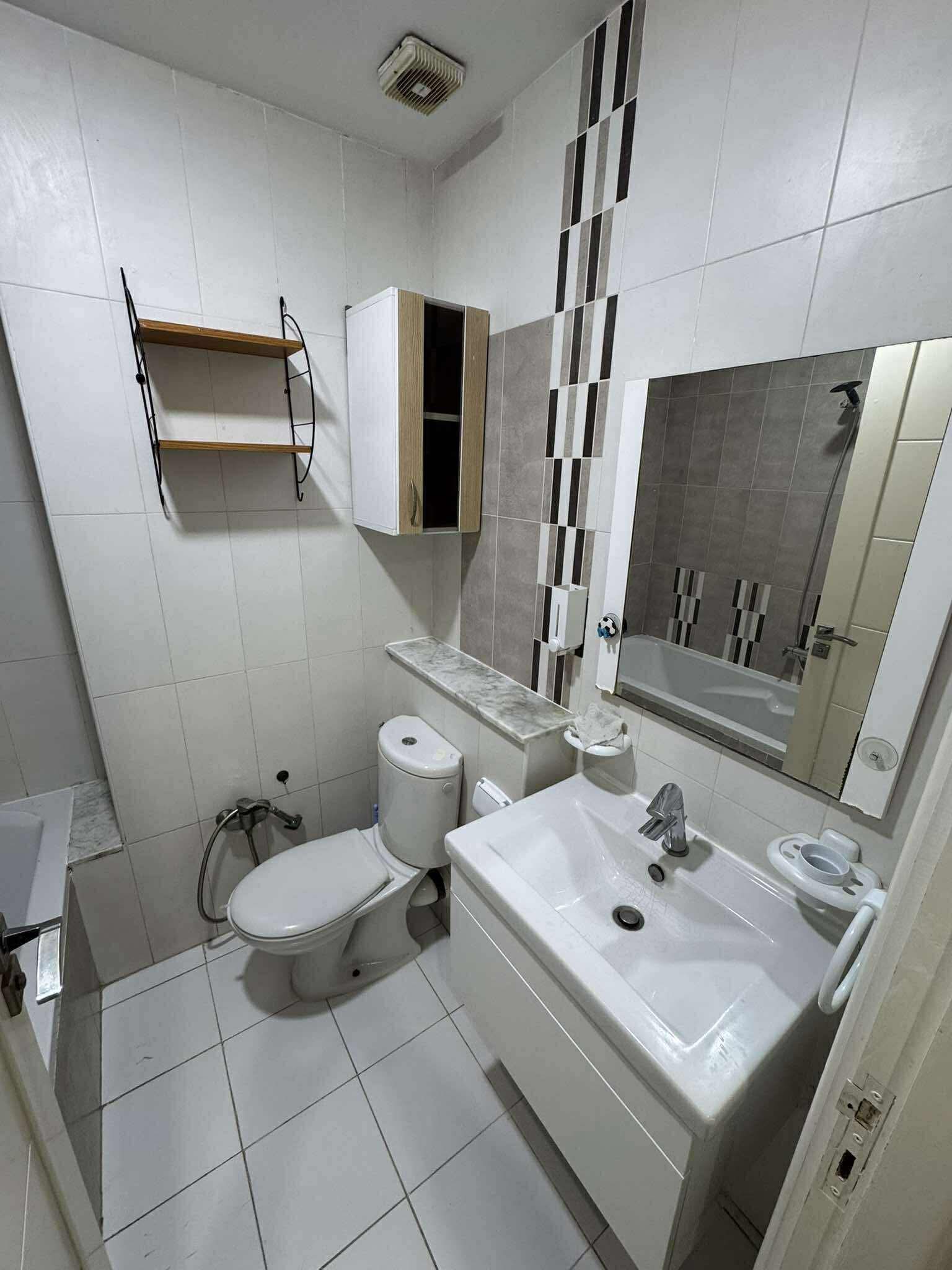 Raoued Cite El Ghazala 1 Location Appart. 4 pices S3 1280 d ennkhilete ghazela