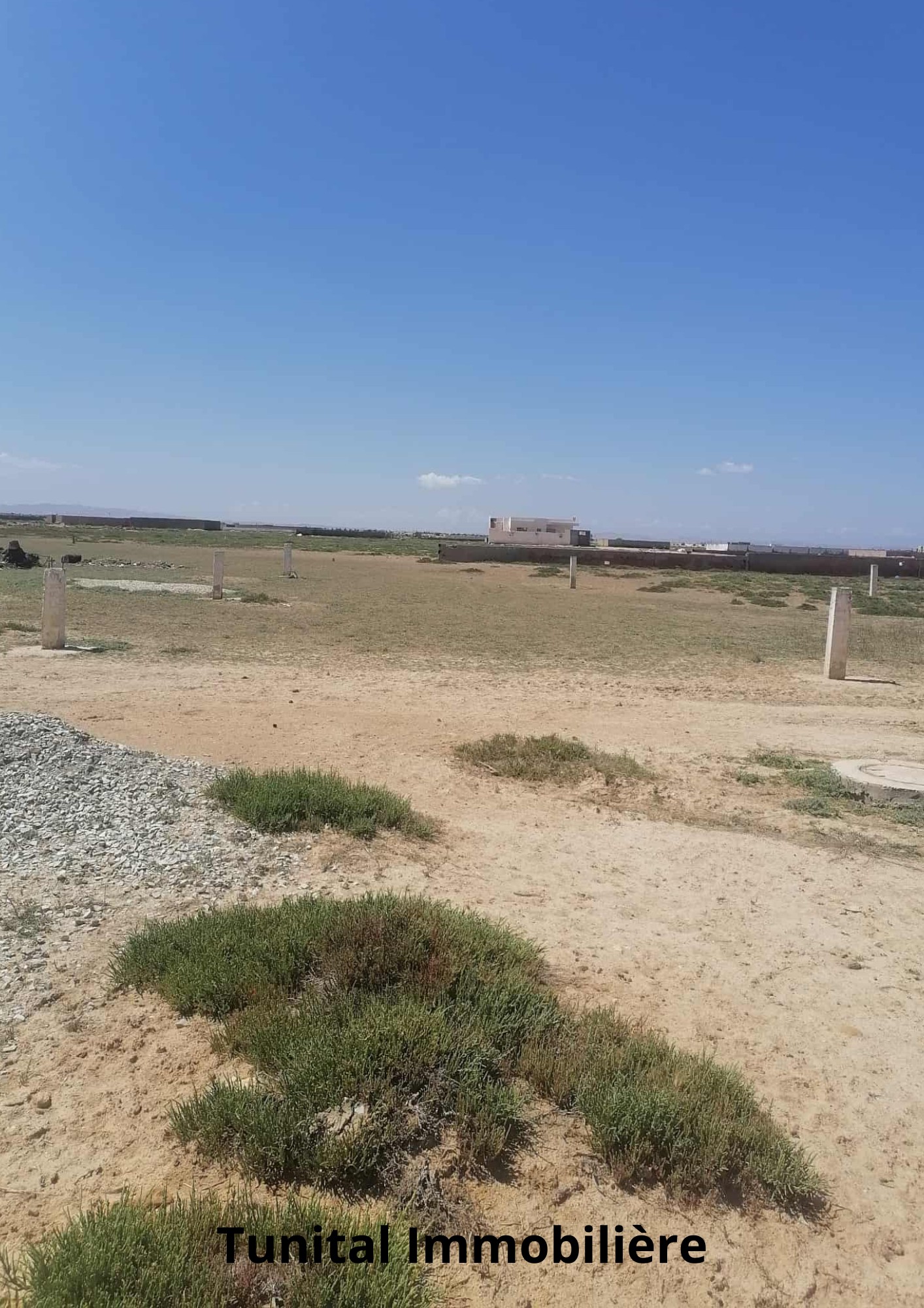 Ariana Ville&nbsp;Ariana&nbsp;Terrain&nbsp;Terrain nu&nbsp;Terrain � usage d'habitation