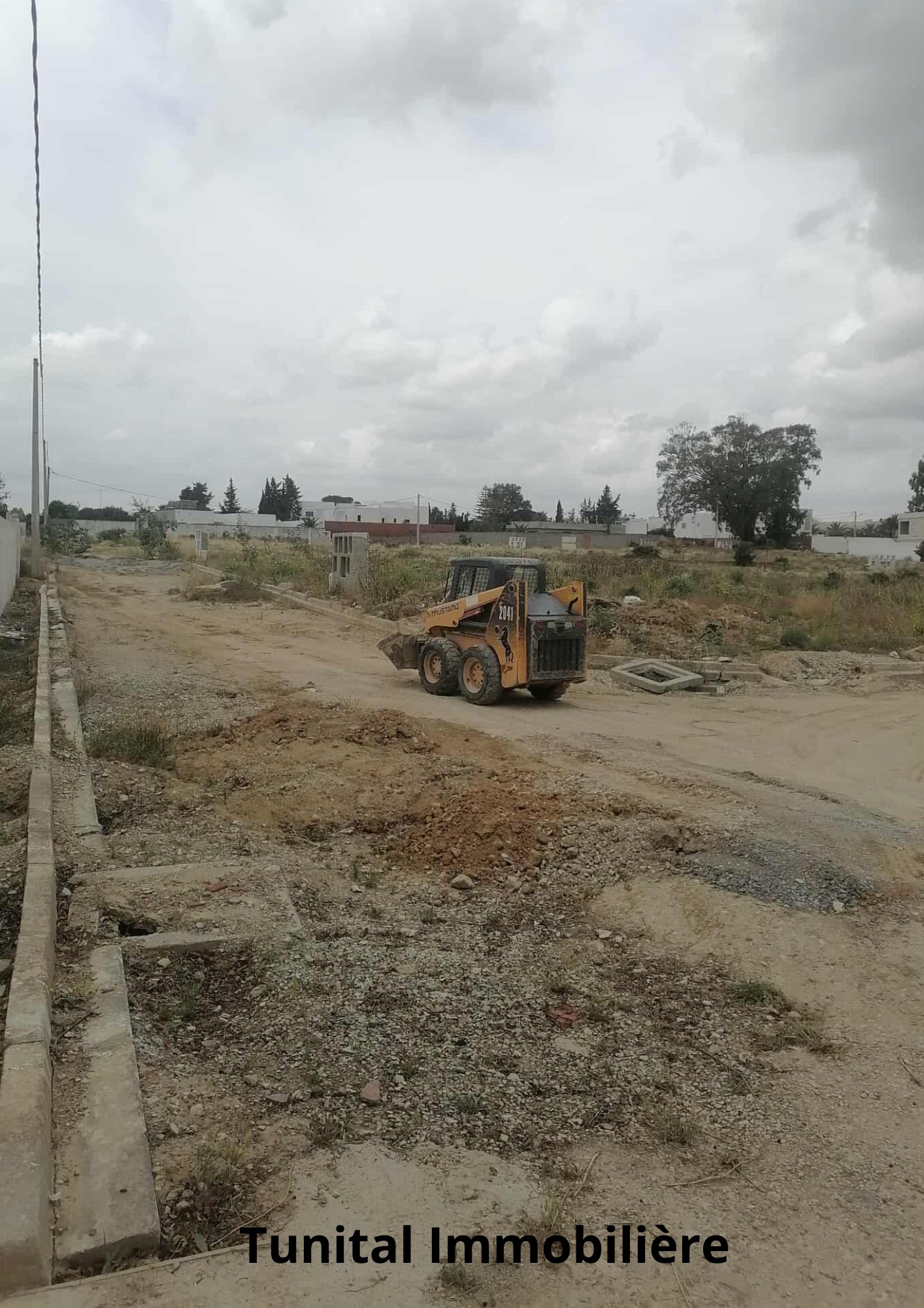 La Soukra&nbsp;Chotrana 3&nbsp;Terrain&nbsp;Terrain nu&nbsp;Terrain coltur� r plus deux