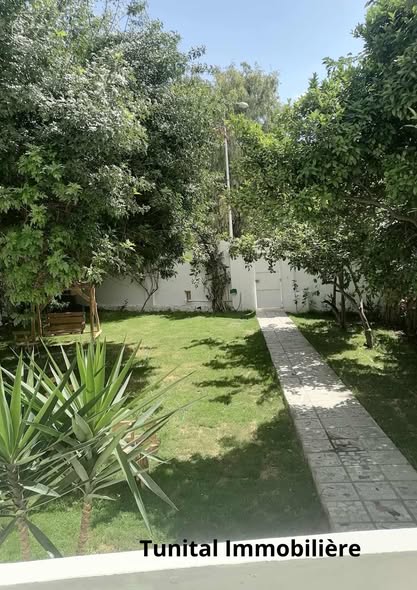 Carthage Cartage Byrsa Vente Maisons Villa  sur deux niveaux spars