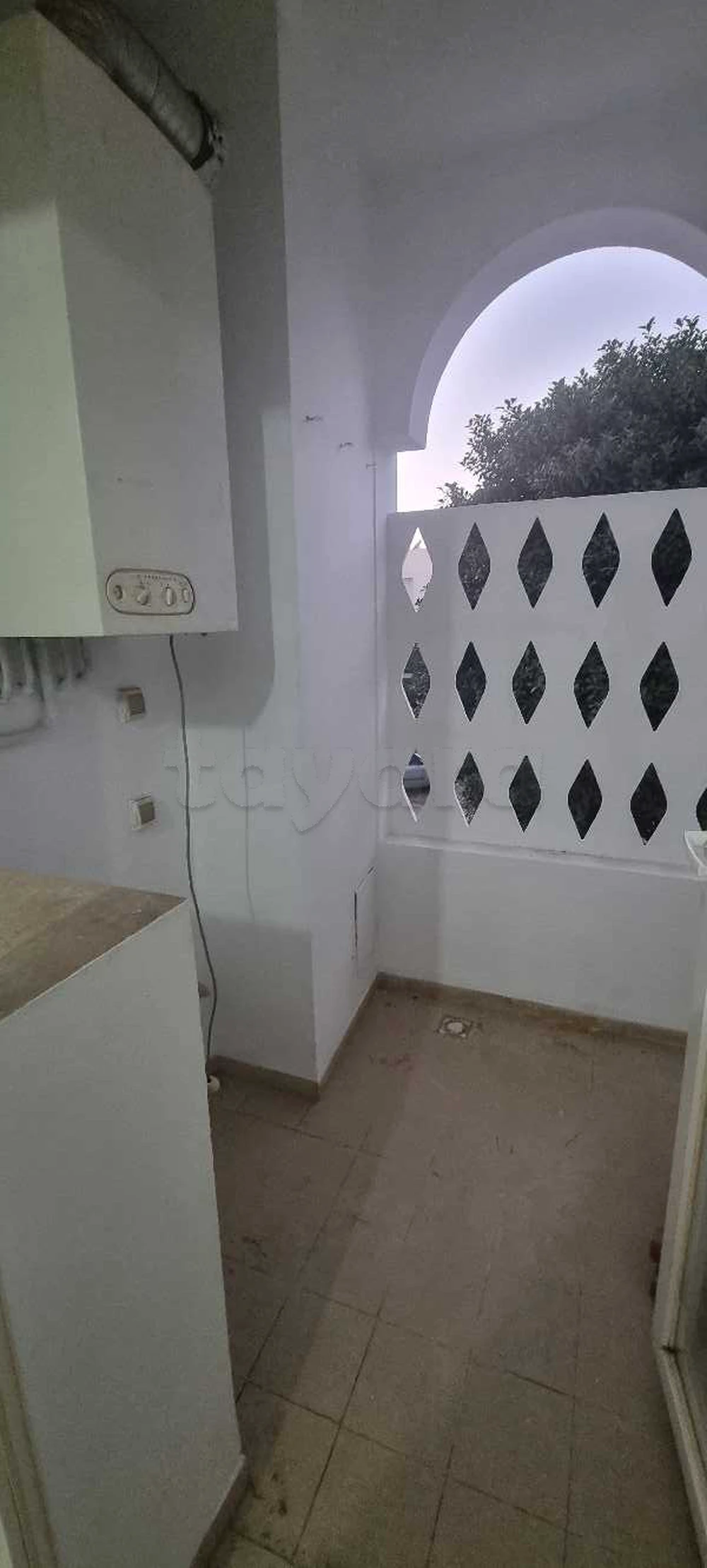 El Menzah El Manar 1 Location Appart. 1 pice S1 situ  manar 1